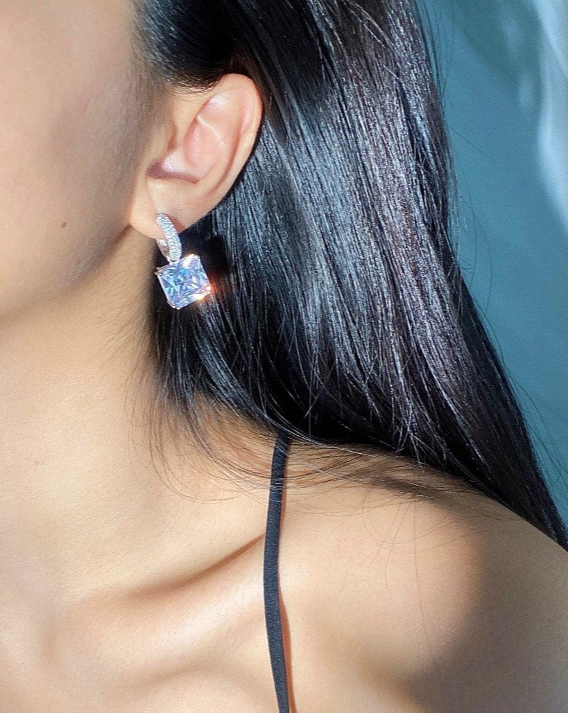 Luxe Cube Earrings 