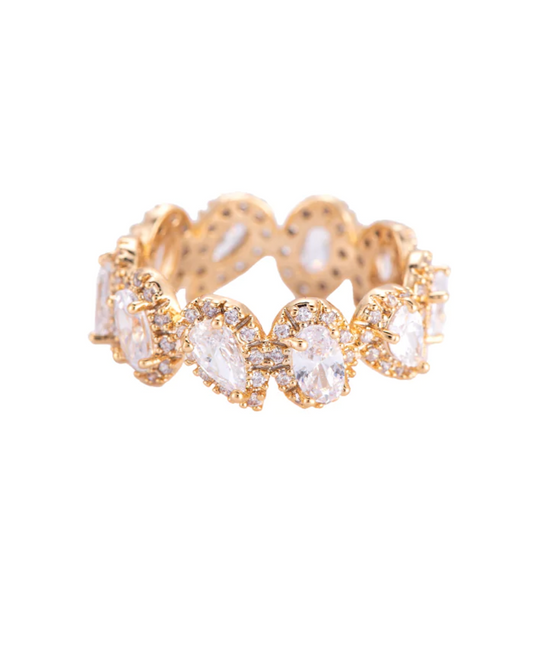 Lavish Crystal Ring